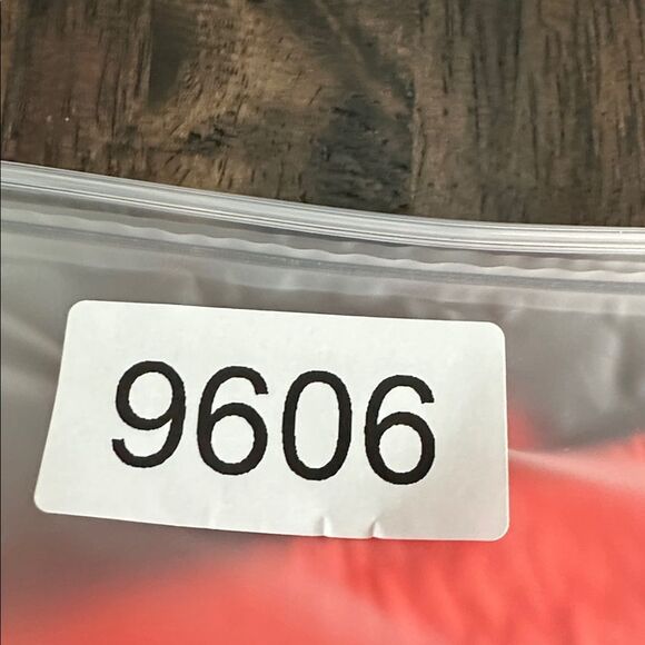 EUC Nike Women’s Dri Dit Blue Orange Athletic Shorts Running Workout - Size M - Picture 7 of 7